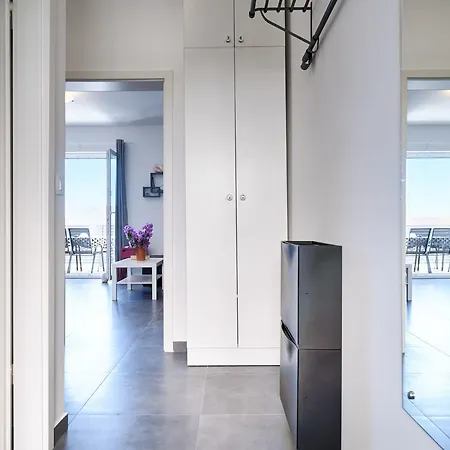 Apartment Komiza 1151e *
